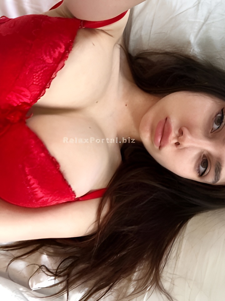 Эвелина привлекальеная девушка из Сергач цена от 4000 руб