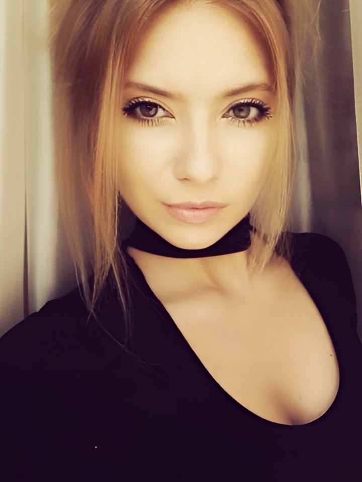 Индивидуалка Лиза, доступна для личного знакомства от 2000 руб