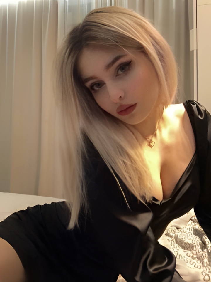 Нелли привлекальеная девушка из Сергач цена от 10000 руб