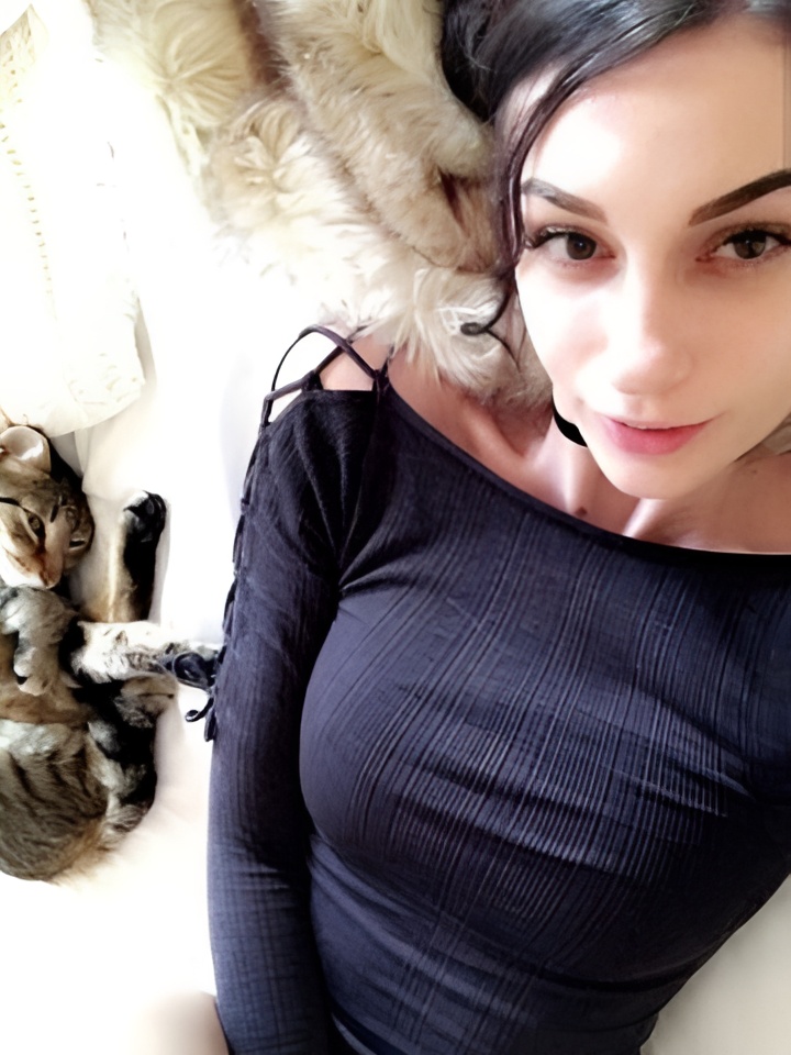 Света привлекальеная девушка из Сергач цена от 4000 руб