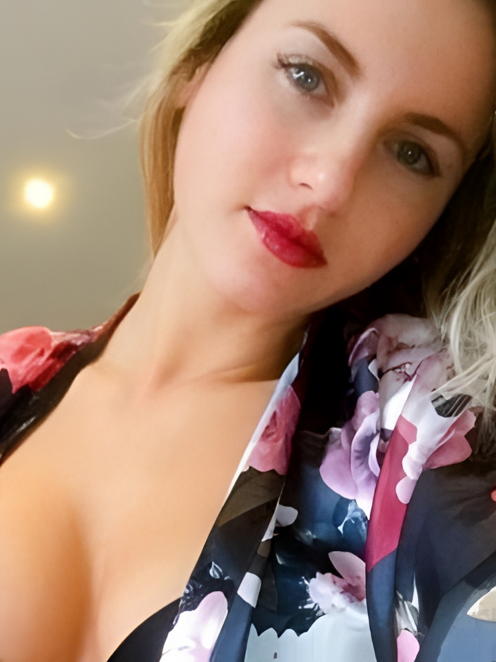 Индивидуалка Валентина, доступна для личного знакомства от 1500 руб