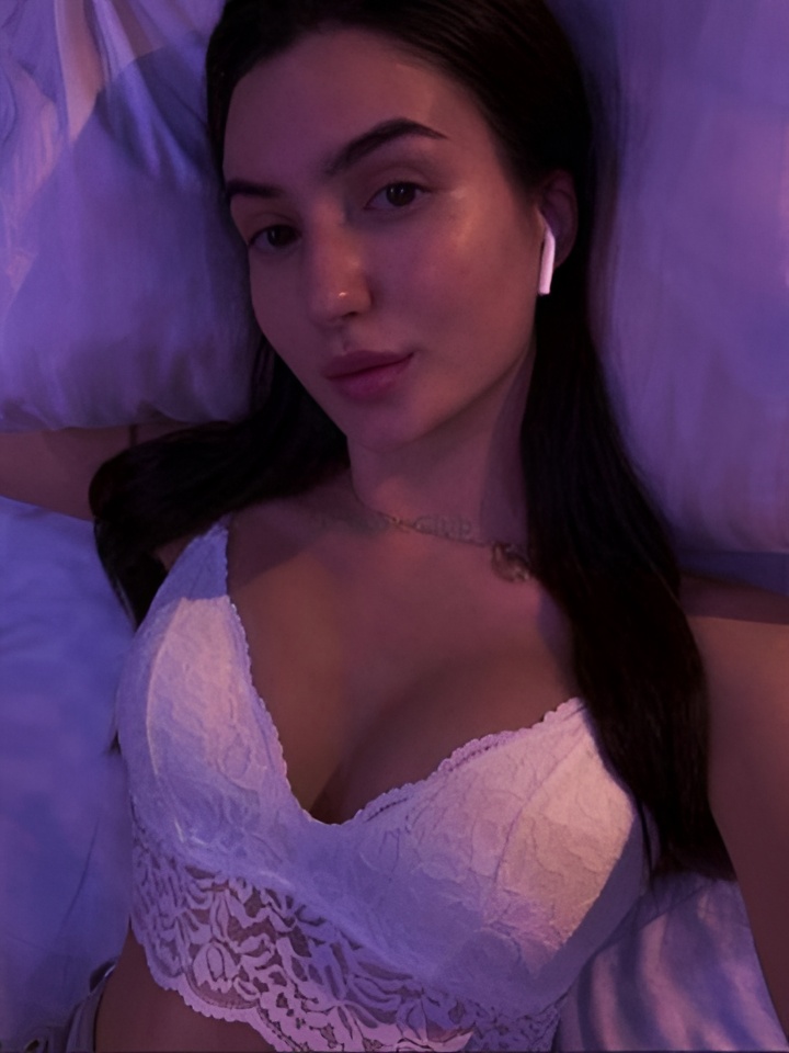 Индивидуалка Викторина, доступна для личного знакомства от 3000 руб