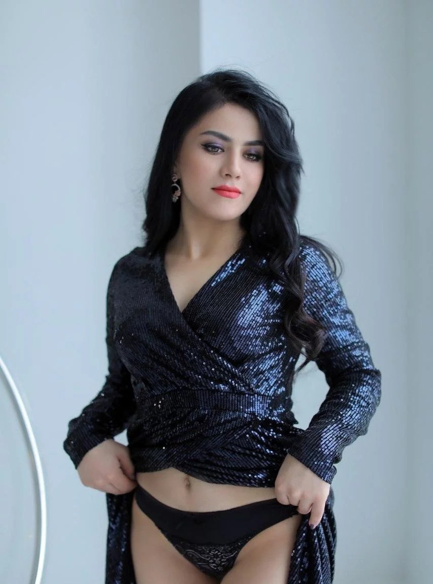 Лена привлекальеная девушка из Сергач цена от 3500 руб