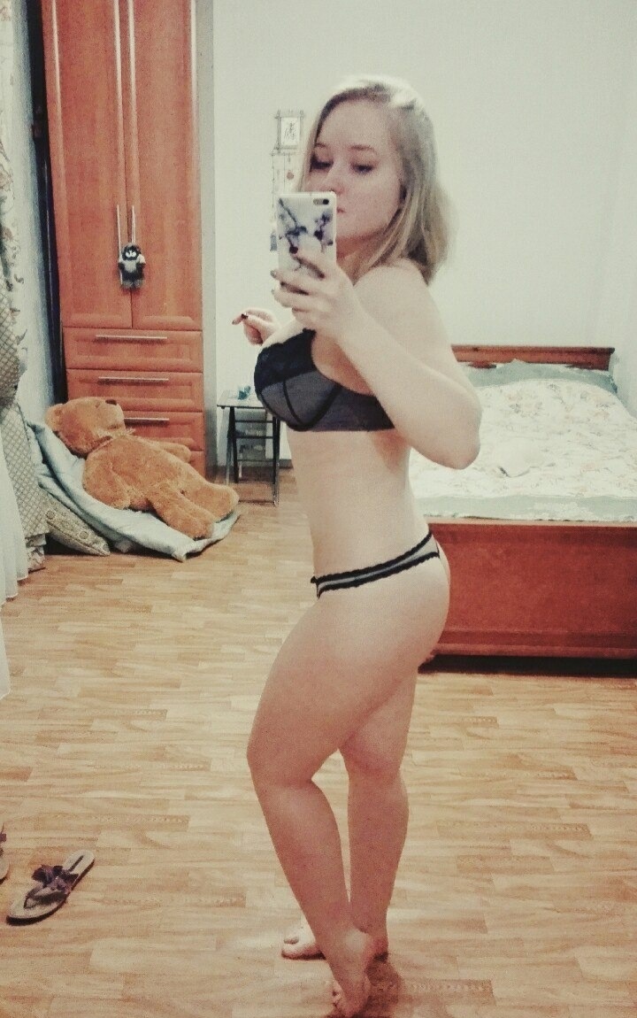 Лена привлекальеная девушка из Сергач цена от 3000 руб