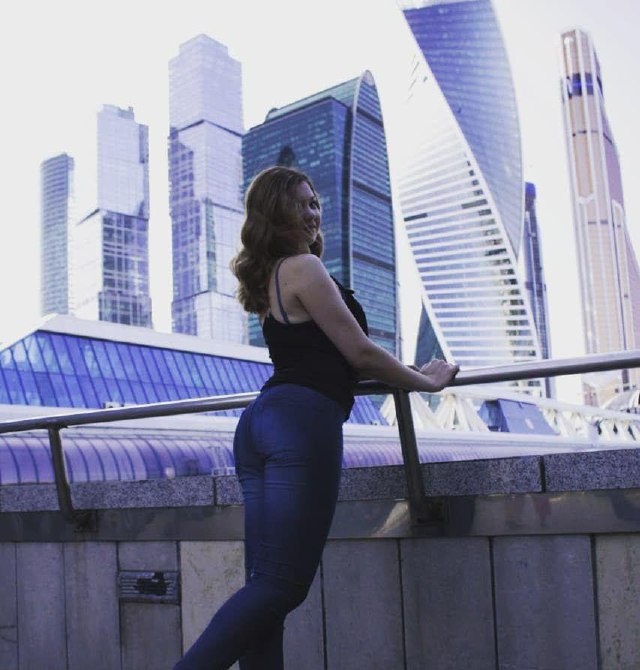 Алина привлекальеная девушка из Сергач цена от 3500 руб