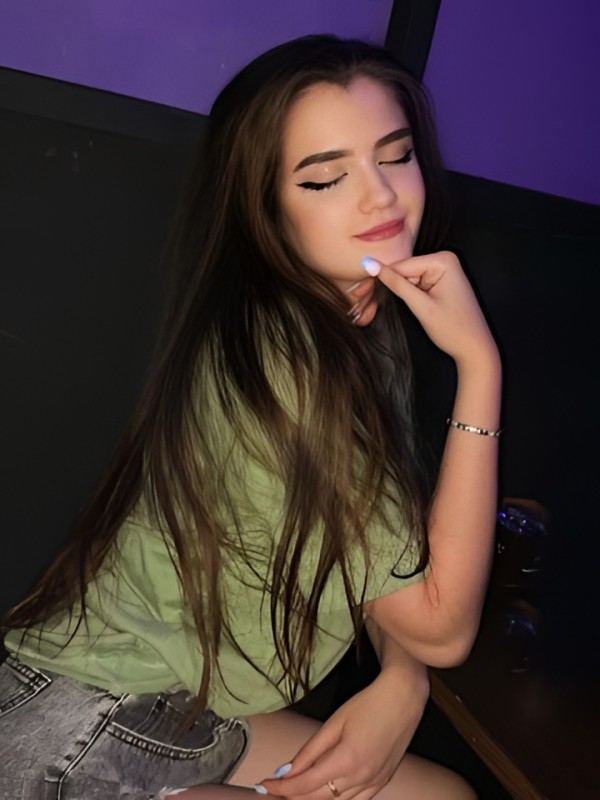 Алиса привлекательная девушка из Сергач цена от 2500 руб