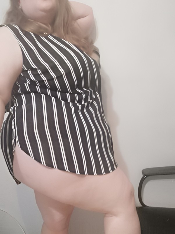 Анюта привлекательная девушка из Сергач цена от 3000 руб