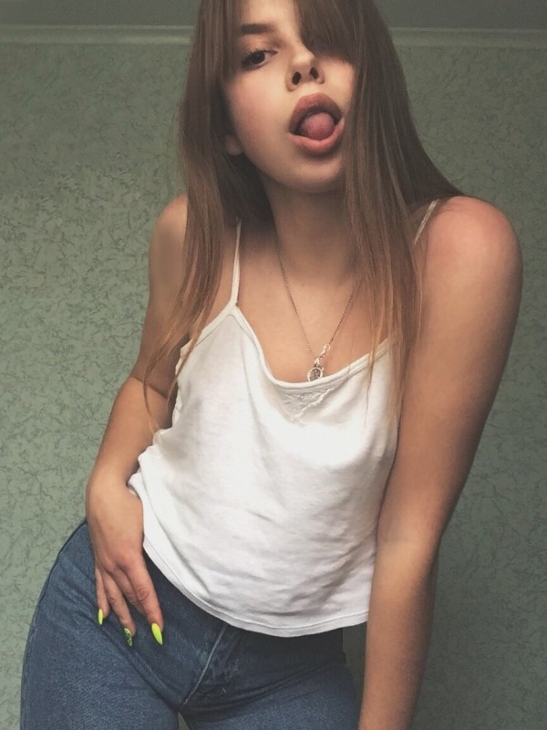 Клара привлекательная девушка из Сергач цена от 3500 руб