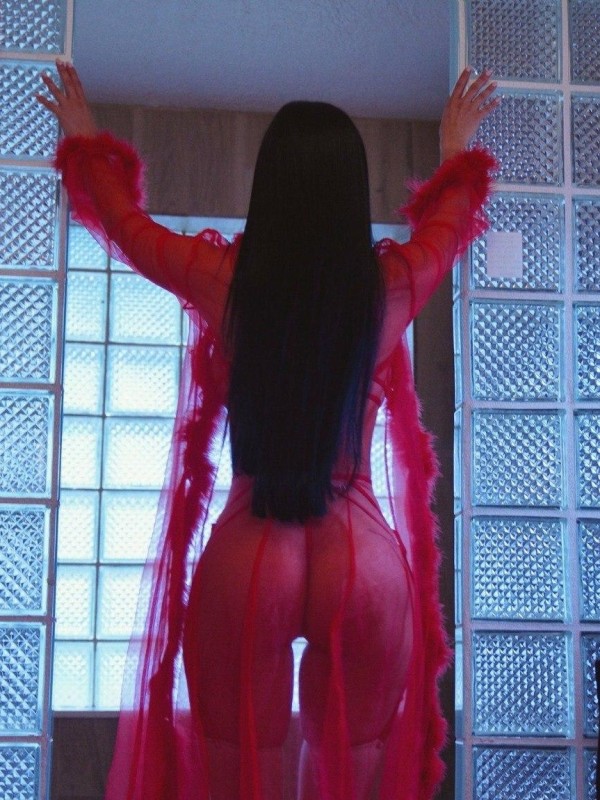 Ирен привлекательная девушка из Сергач цена от 7000 руб